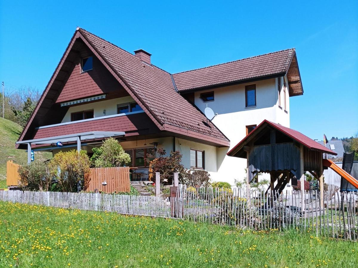 Ferienwohnung Wiesenblick Oberharmersbach Luaran gambar
